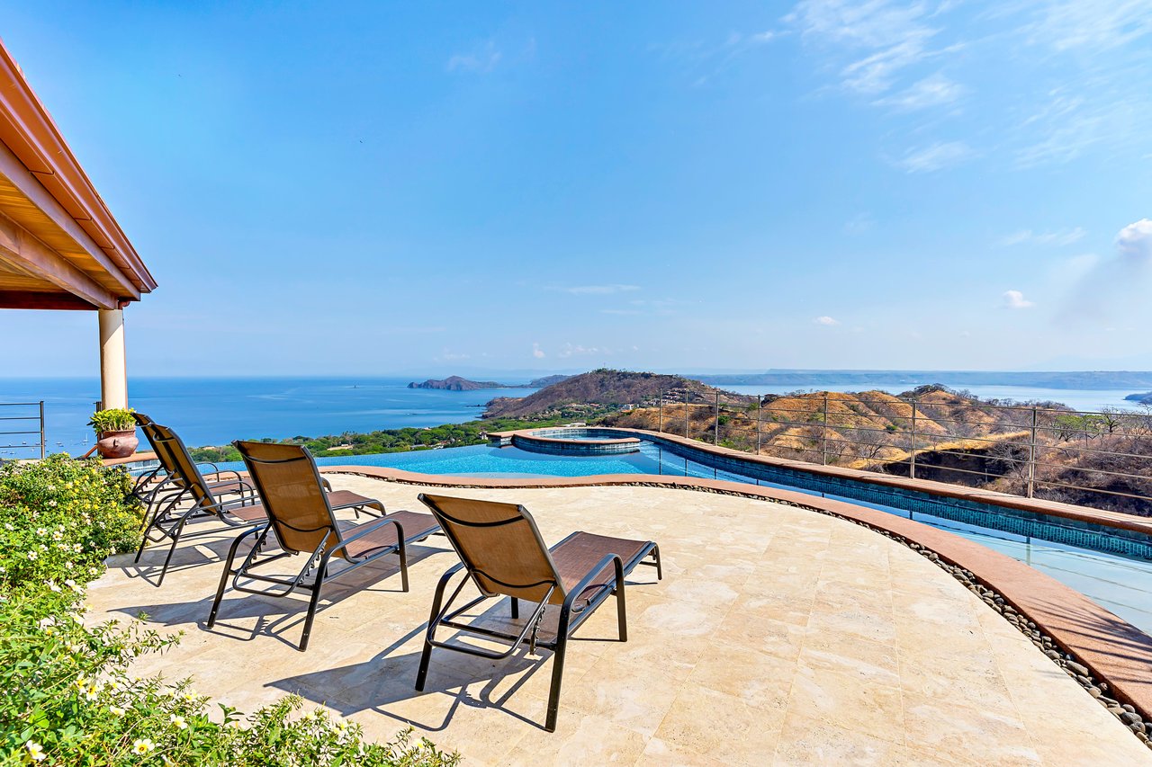 Villa Dos Playas | The Most Epic Ocean Views Along the Coast!