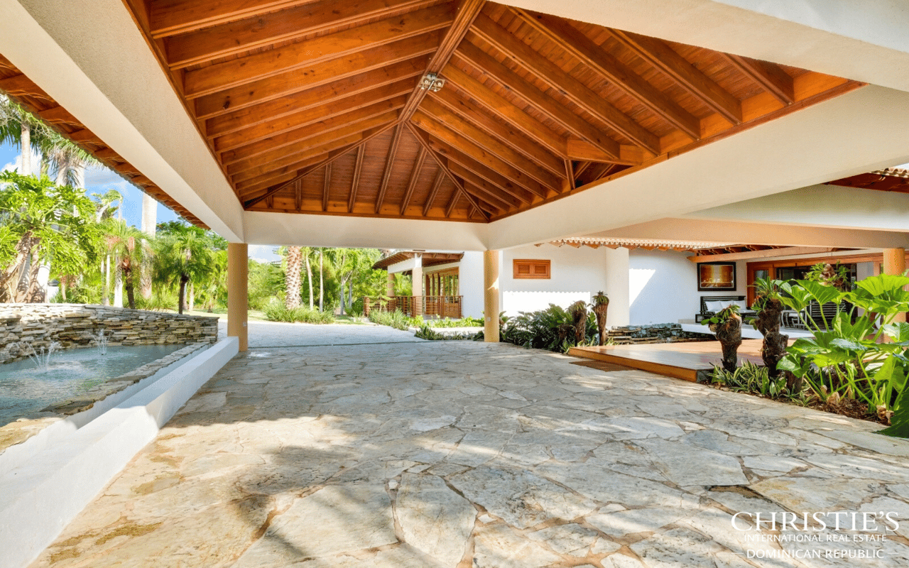 Luxury Villa in Colinas, Casa de Campo