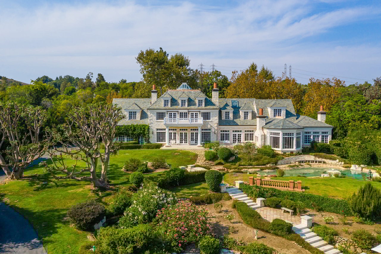 Revolutionize Your Real Estate Marketing Strategy: Why the Same Tactics Don’t Work for Every Development