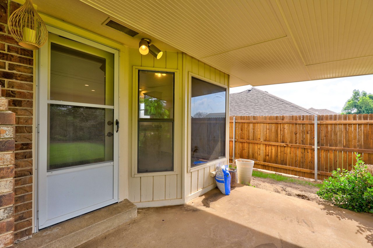 1205 Windsor Place