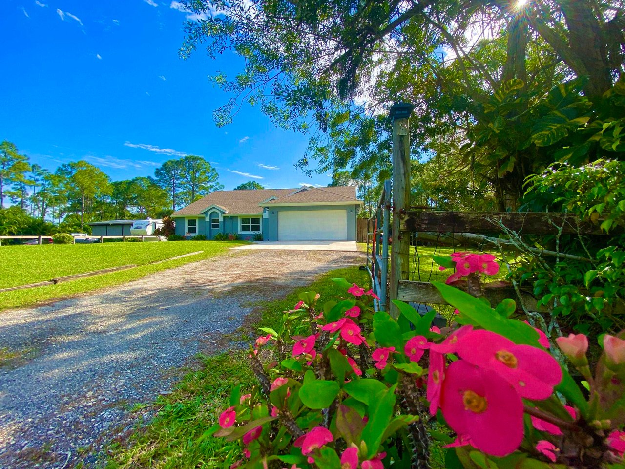 15212 76th Road