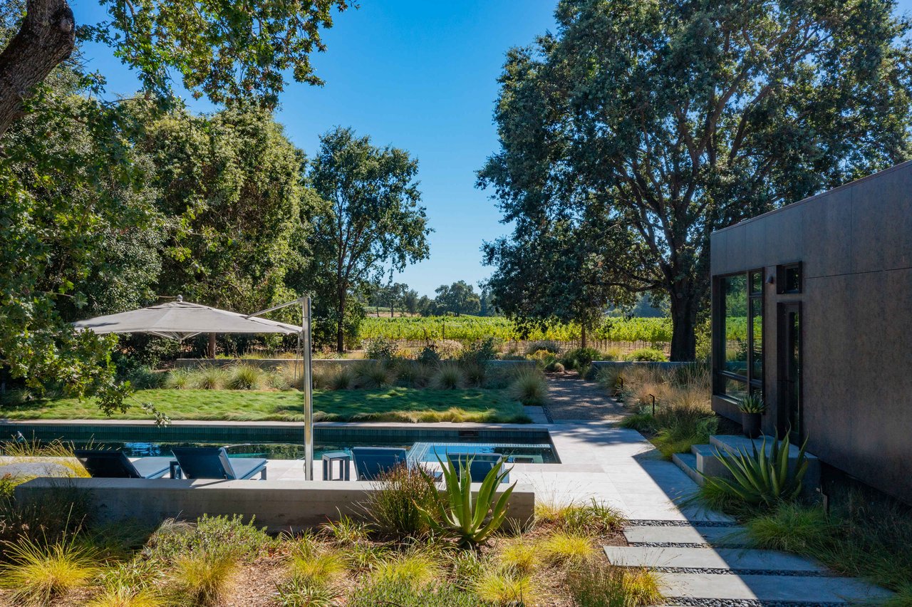 Hedgeside Ave, Napa