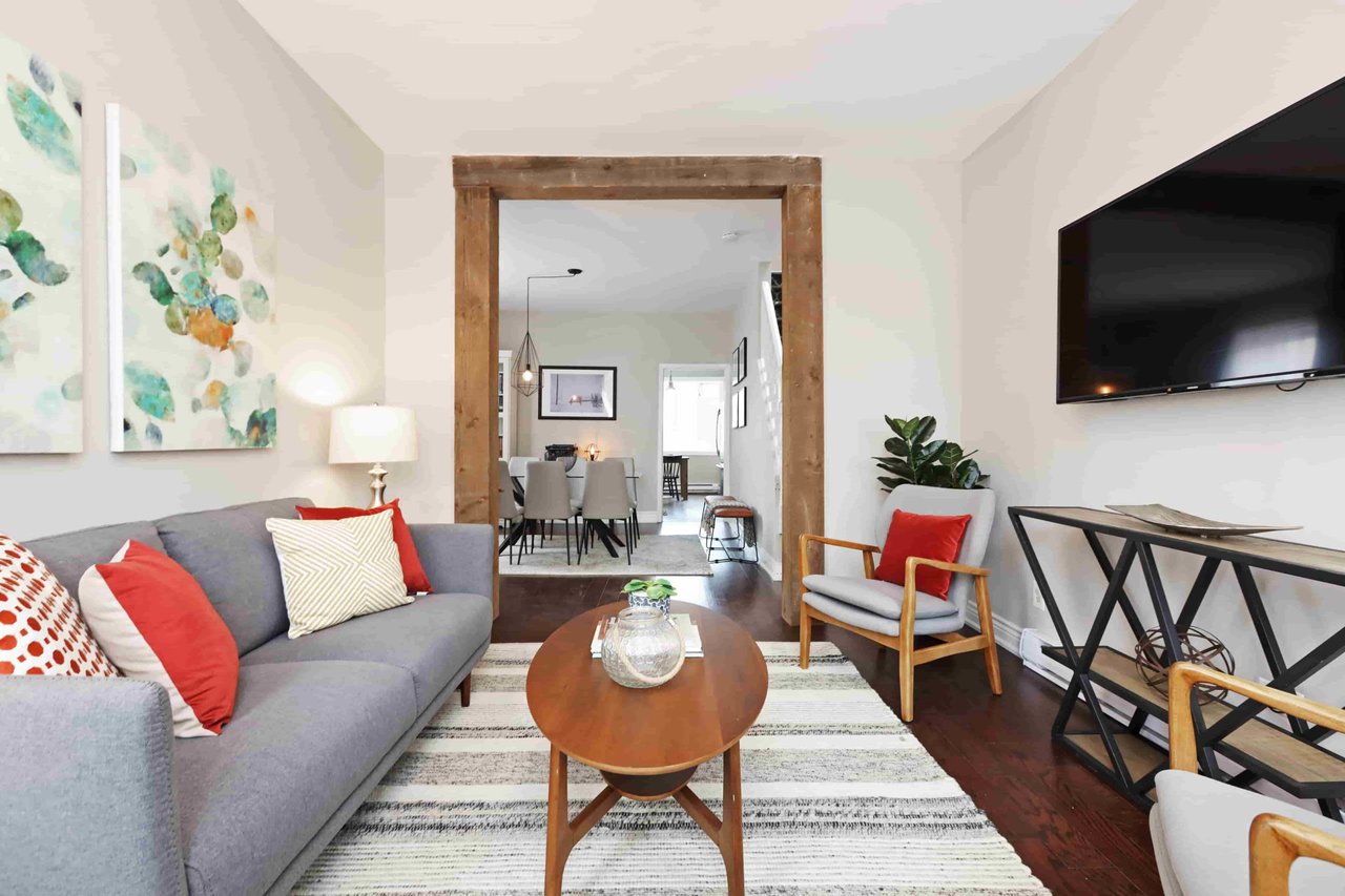 CHARMING DETACHED HOME