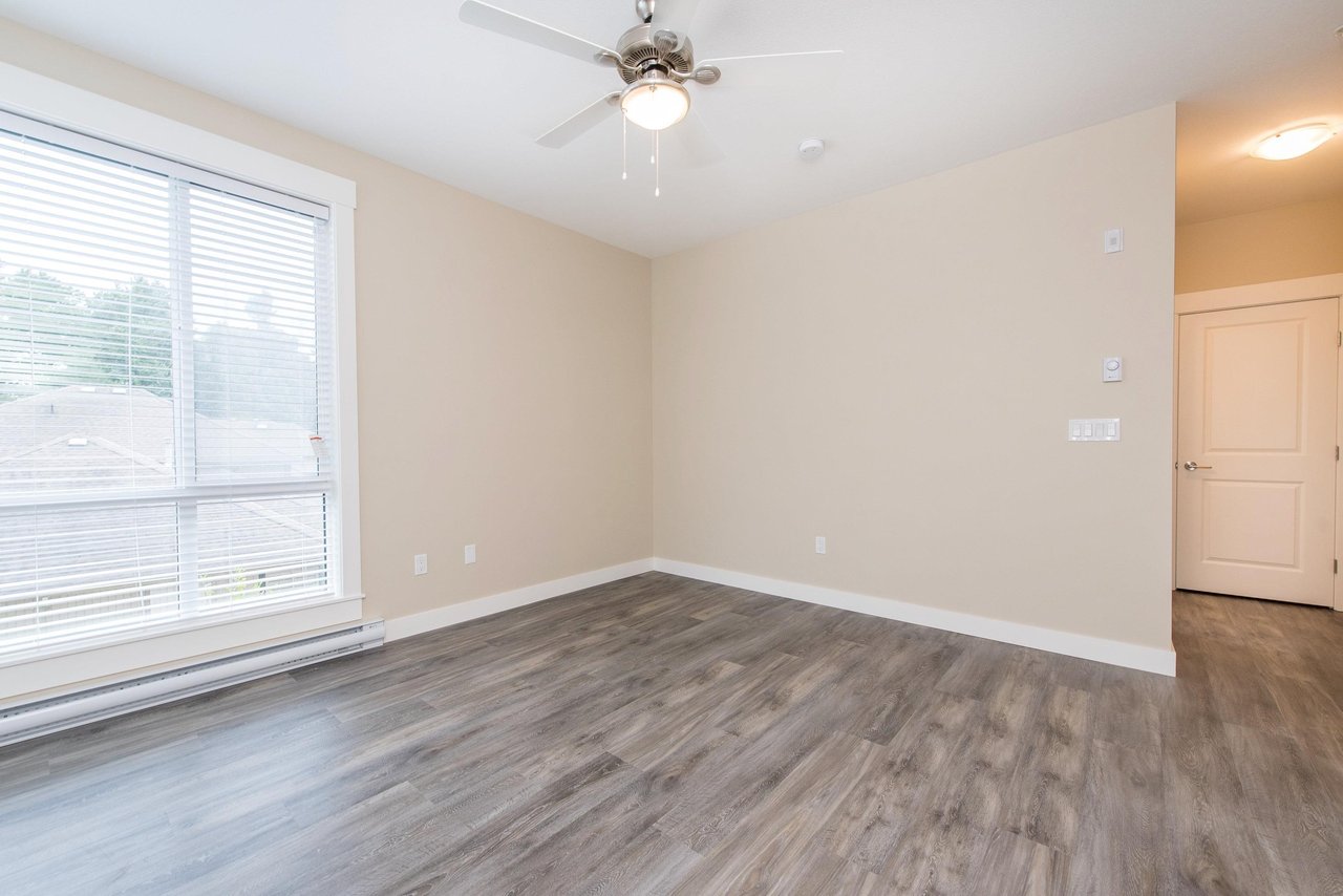 205-45761 Stevenson Rd