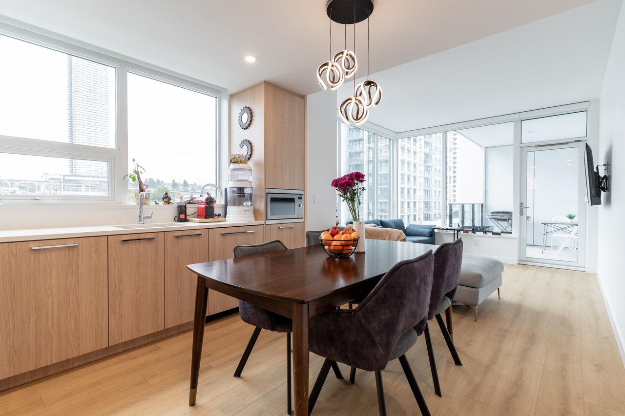 408-2425 Alpha Ave