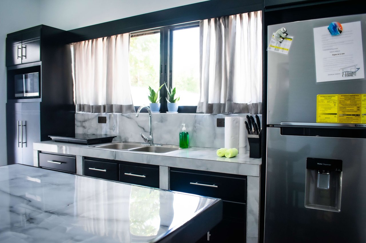 Residence in Bahía Ballena: Expansion Opportunity and Privileged Location