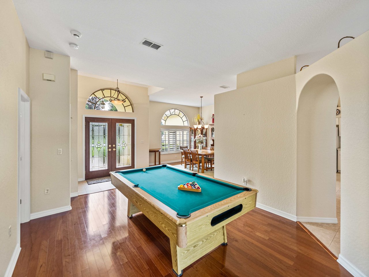 12427 FOREST HIGHLANDS DR