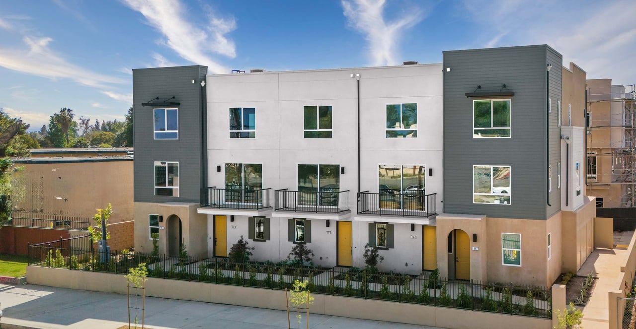 58 New Townhomes in SFV