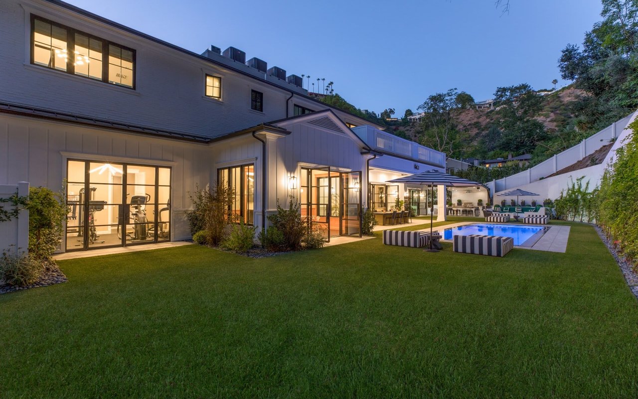 10960 Verano Rd