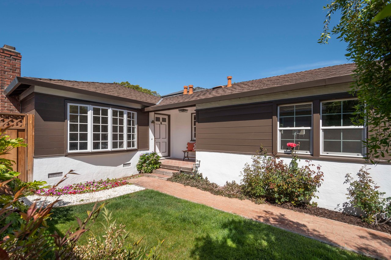 Carrie Benuska Leinen listing at 1160 Elm Street, San Carlos CA - San Carlos real estate