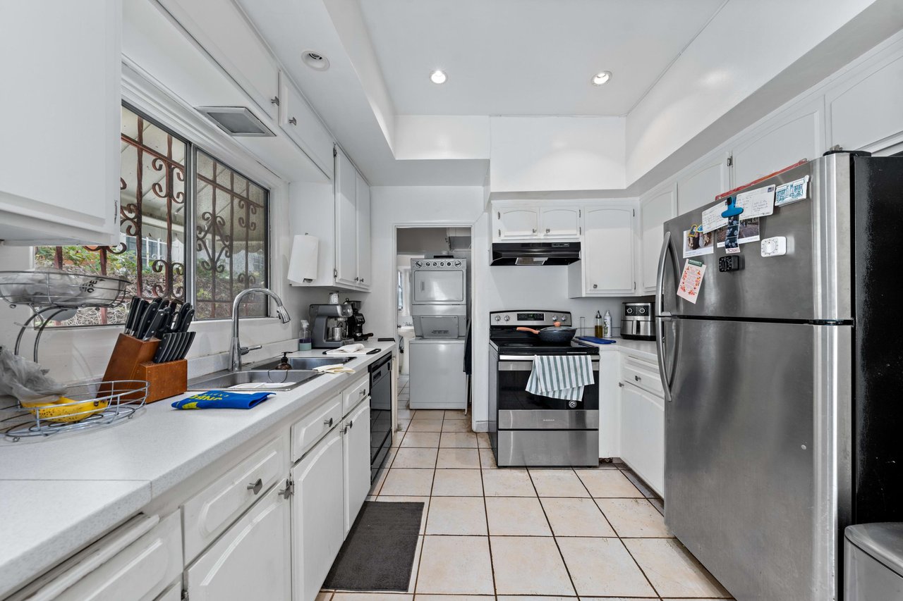 6120 Packard Street, South Carthay