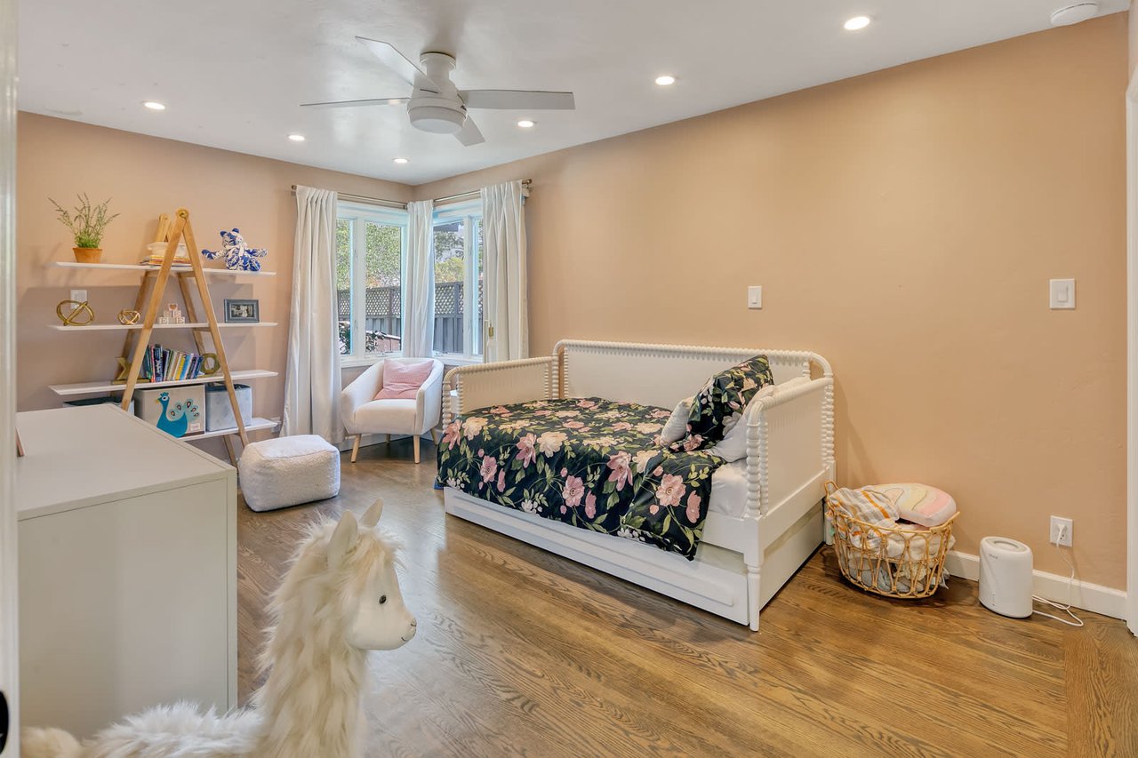 50 Tarry Road, San Anselmo