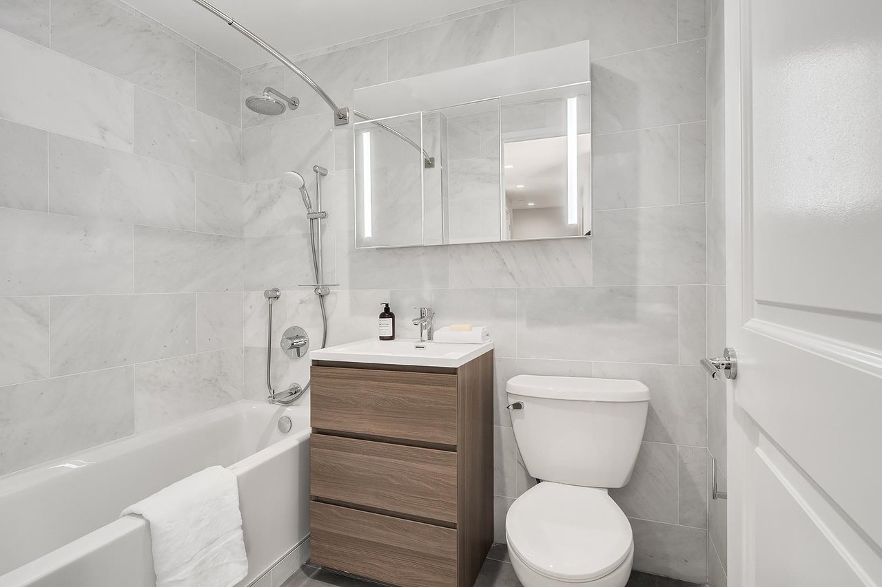 20 West Street, Apt 18-F