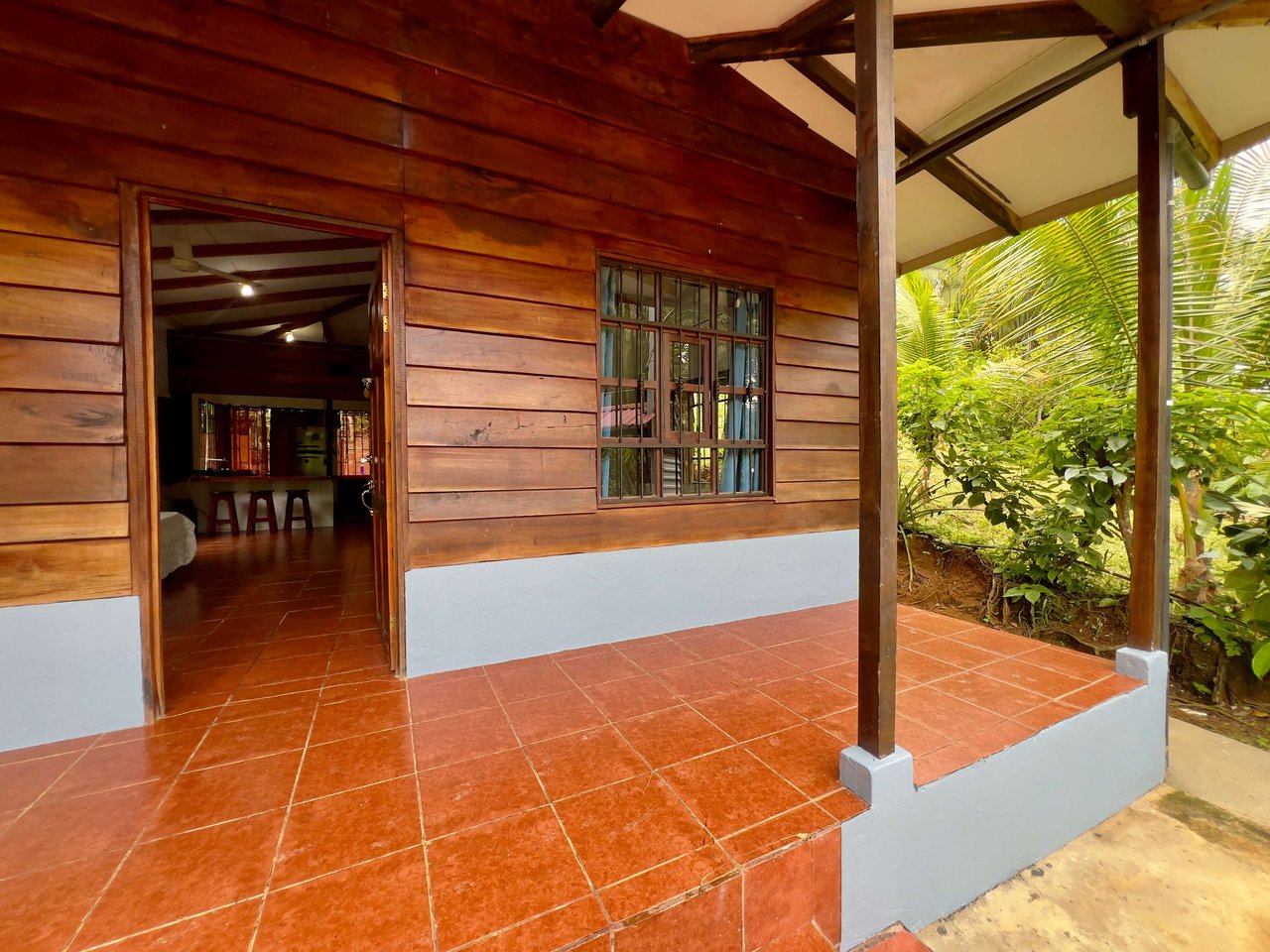 Affordable Wooden Cabañita, 2 bed, 1 bath. 