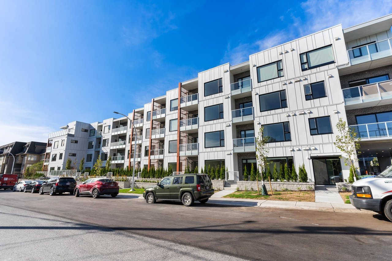 310-2345 Rindall Ave Ave