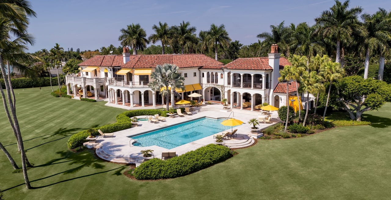 Nobody Cares! Rich Unknowns Try Celebrity Tricks to Hide House Hunting