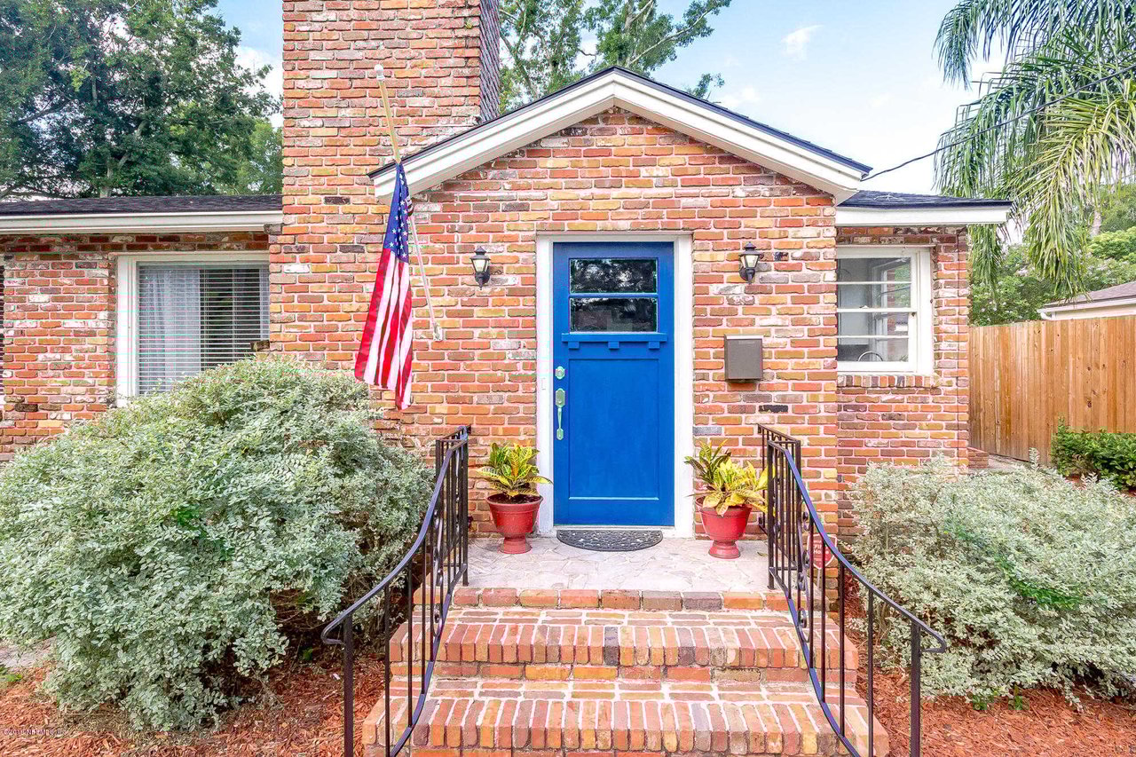 1614 CHARON RD