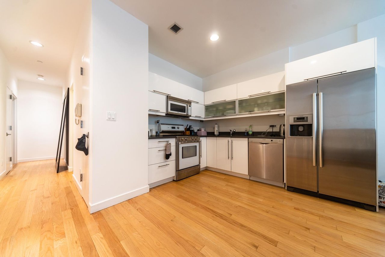 328 Dean Street, Apt 1-C