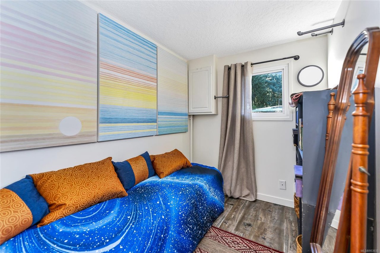22-2807 Sooke Lake Rd