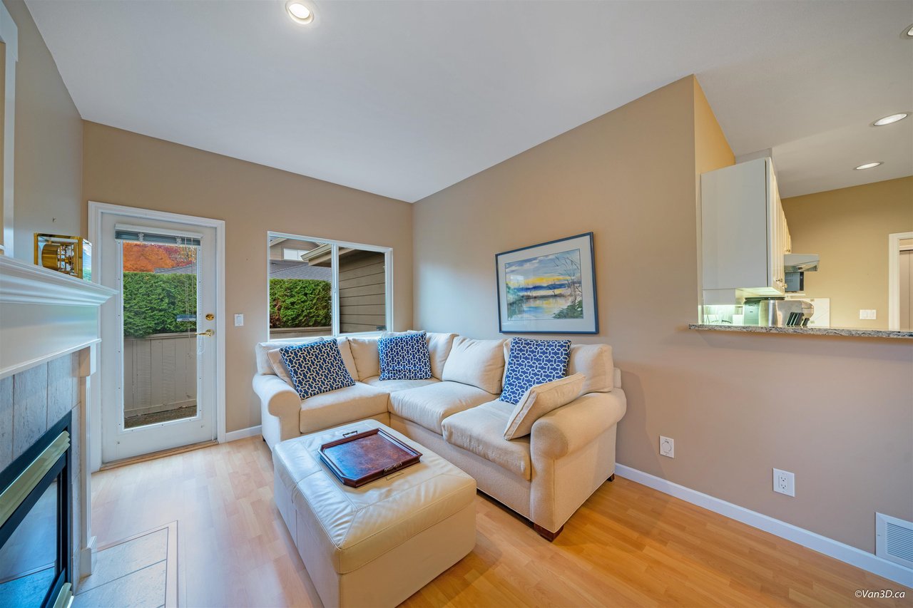 8-15168 22 Ave
