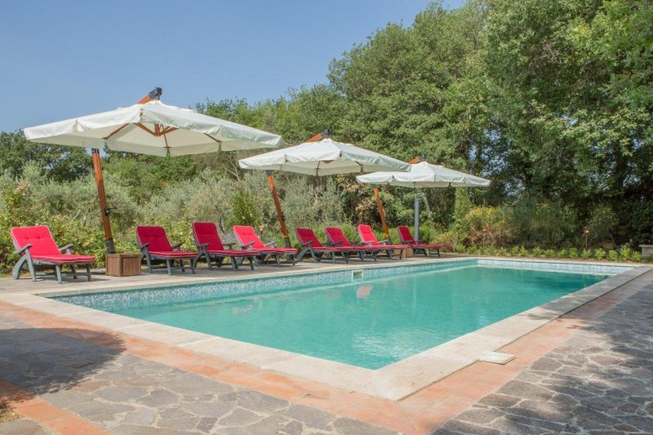 IL CALICE DI FUOCO “Extraordinary Property with Swimming Pool in Val d'Orcia”