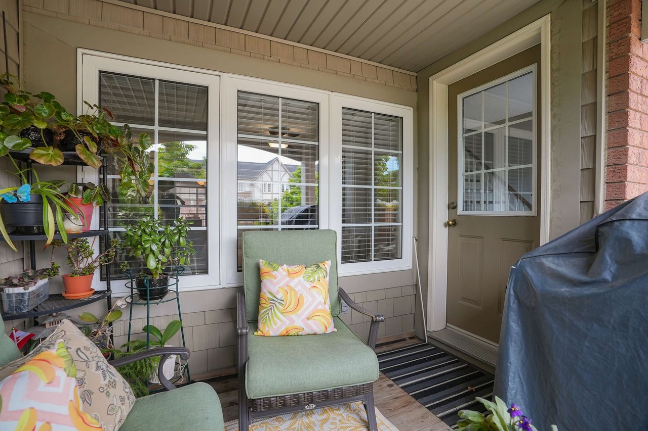 2-2360 Parkhaven Boulevard Unit: 2