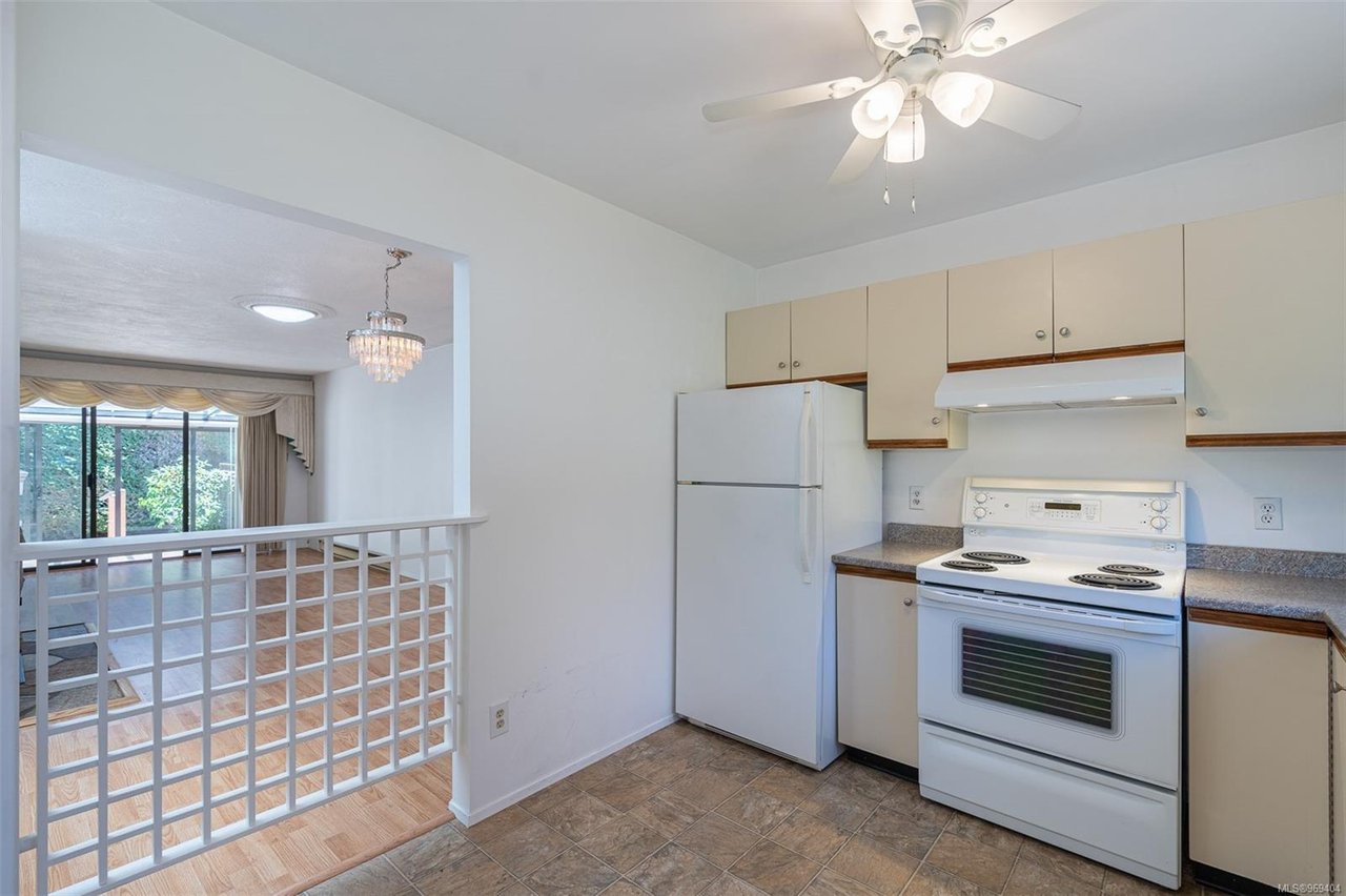 18-4140 Interurban Rd