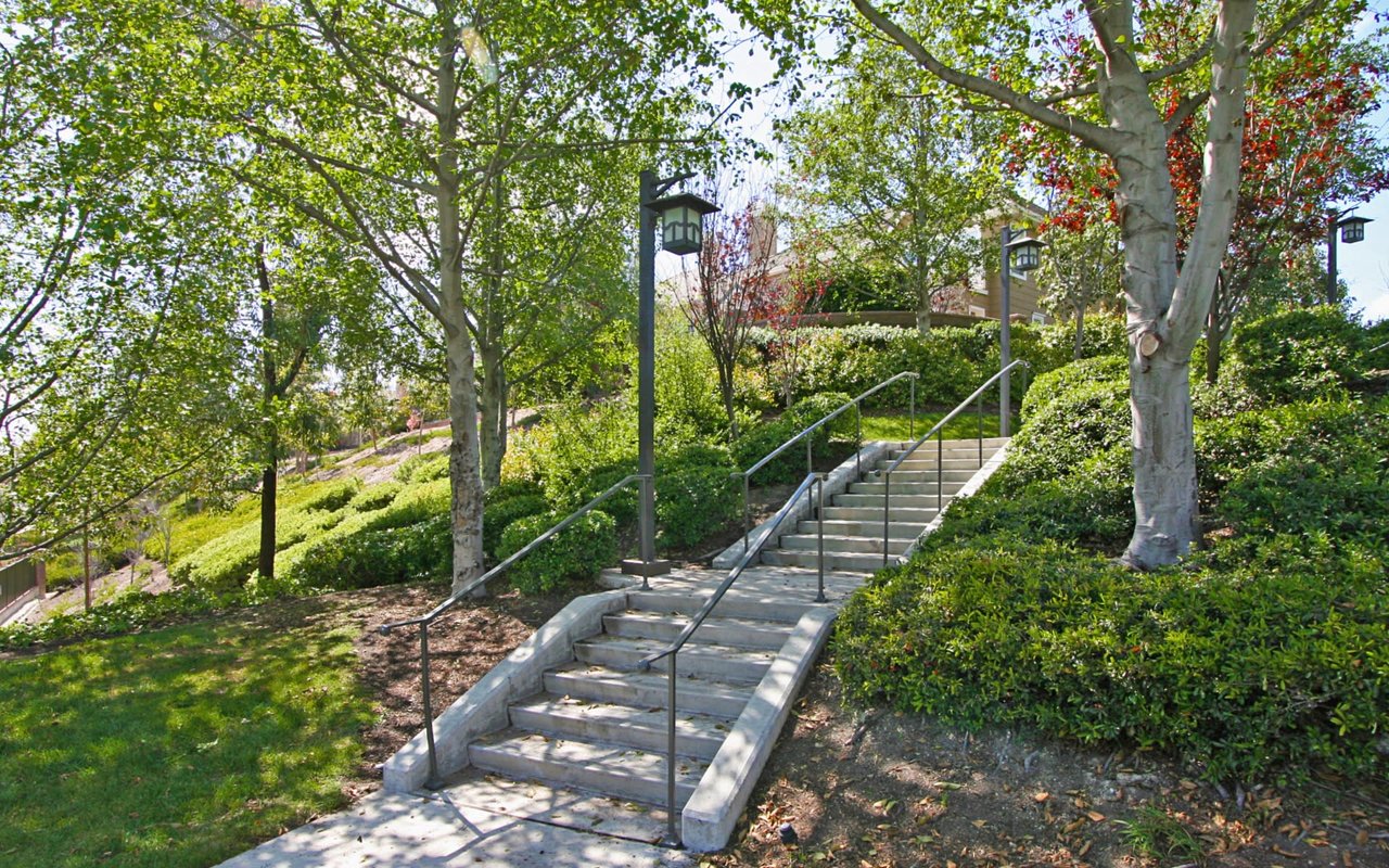 FLINTRIDGE