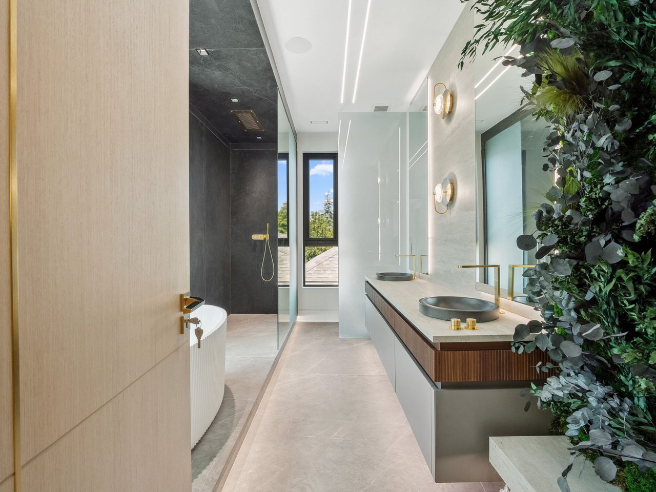 SOLD: Newly Built Masterpiece