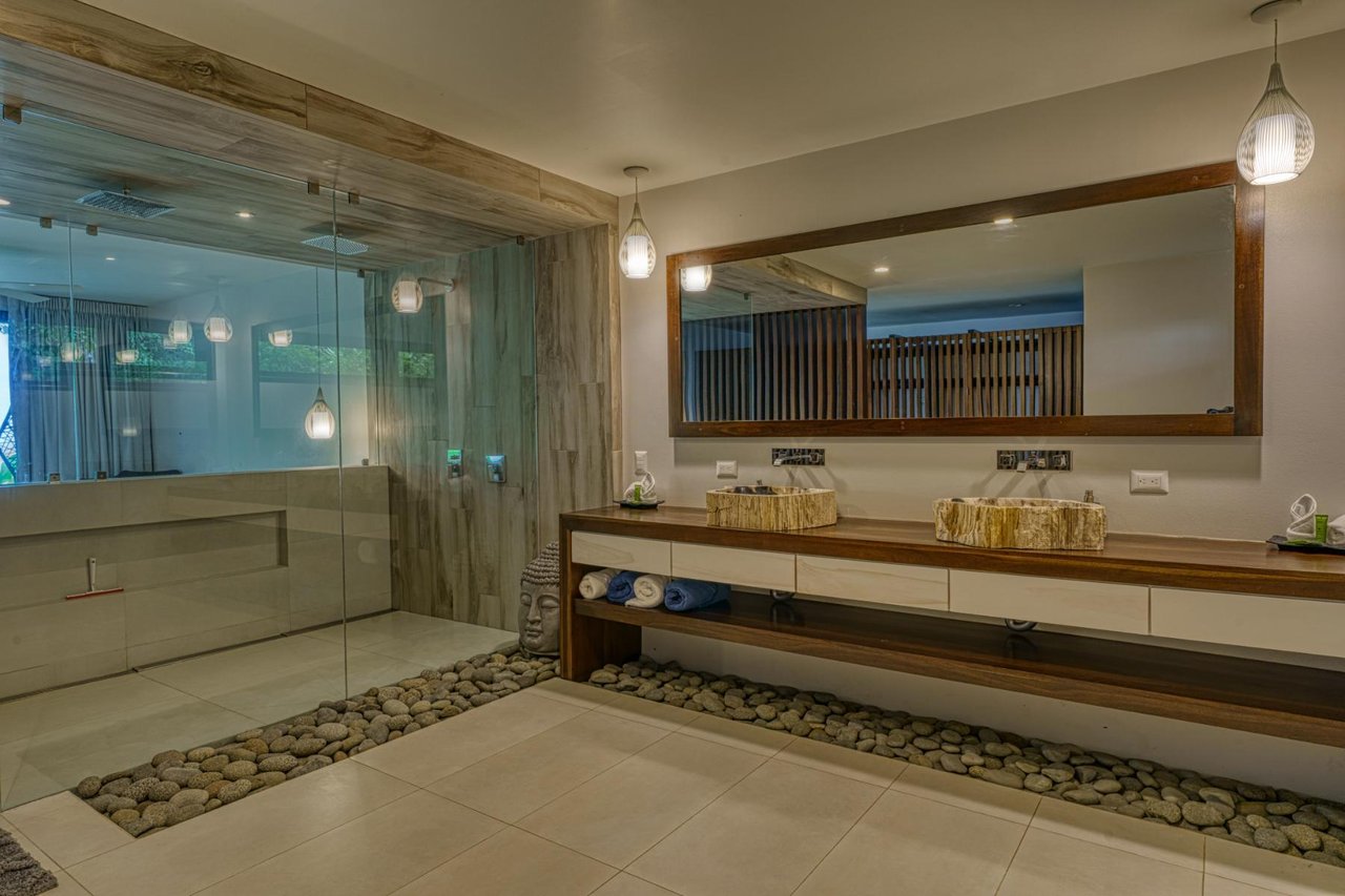 Modern Ocean View Estate, Uvita, Puntarenas