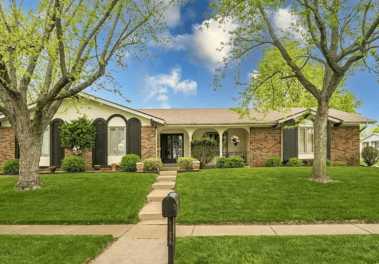 13151 Amiot Drive