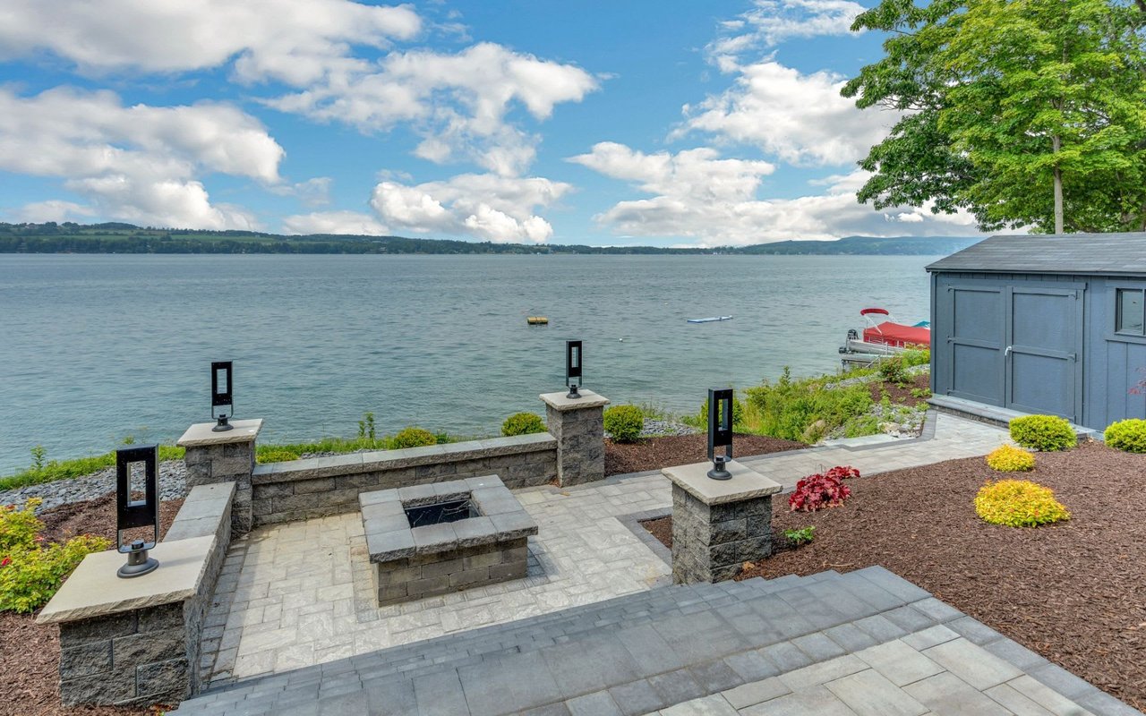 Skaneateles Lake Homes