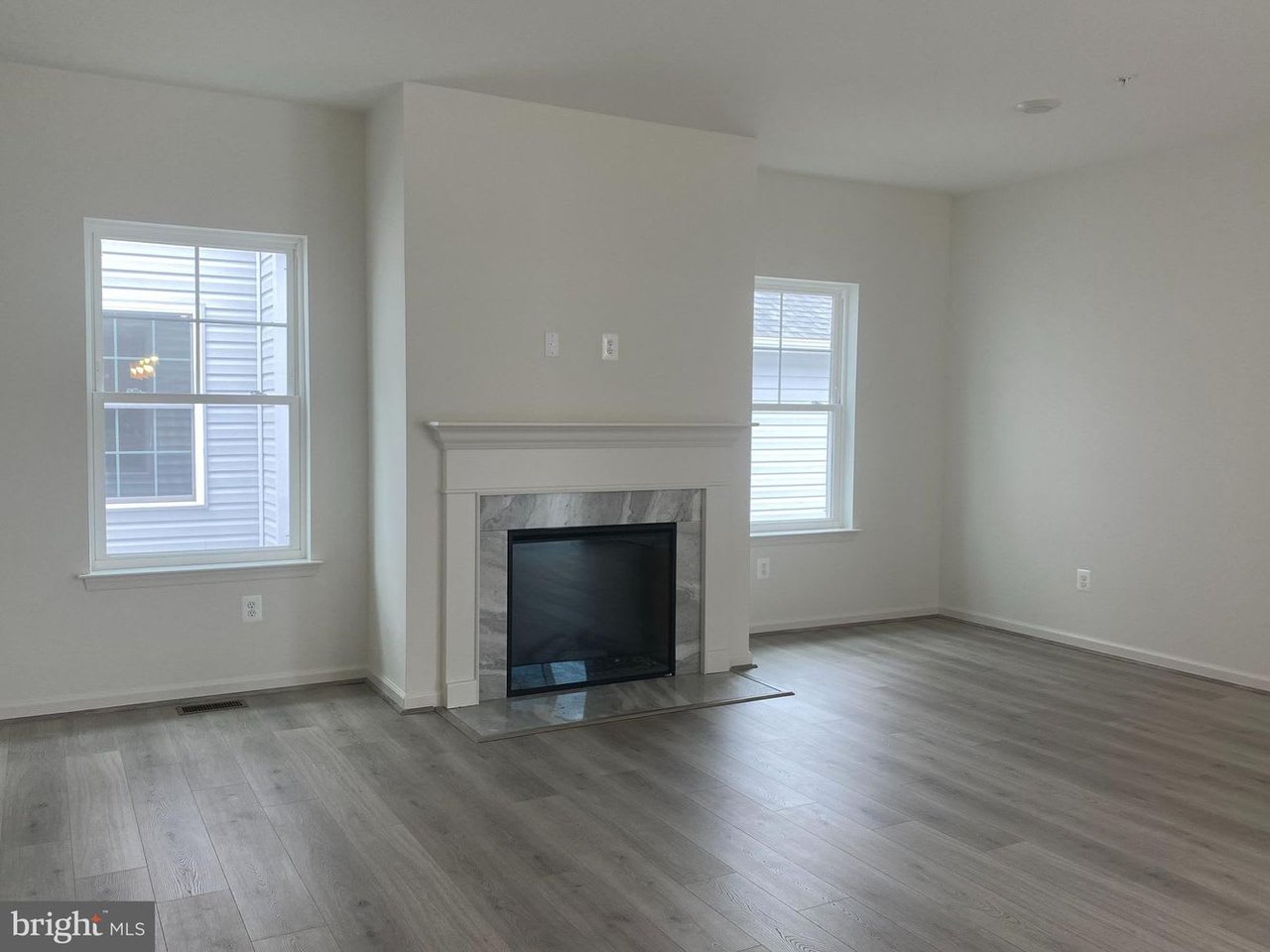 207 BREEDING BLVD