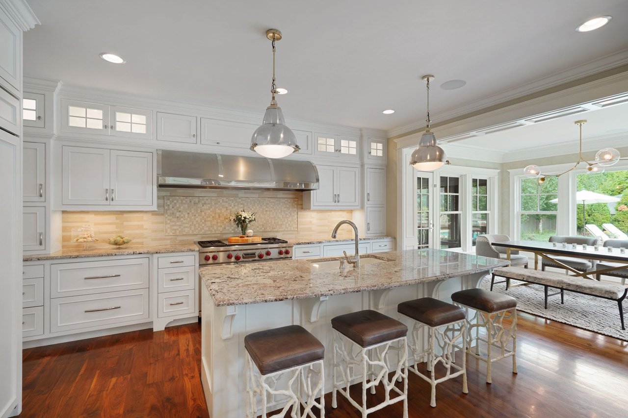 *PENDING* 5333 Halifax Ave, Edina