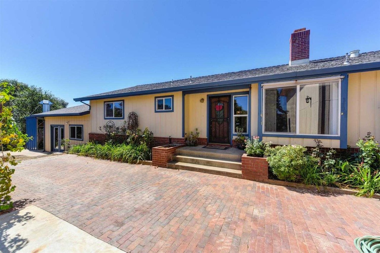 11121 Upper Previtali Road