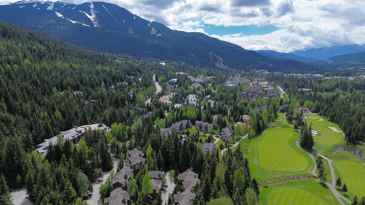 45D-4652 Blackcomb Wy