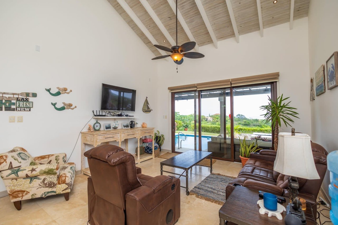Villa 1328 