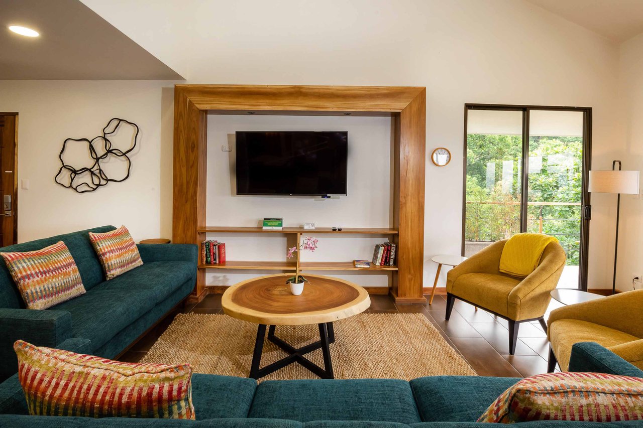 Strong vacation rental investment, Manuel Antonio