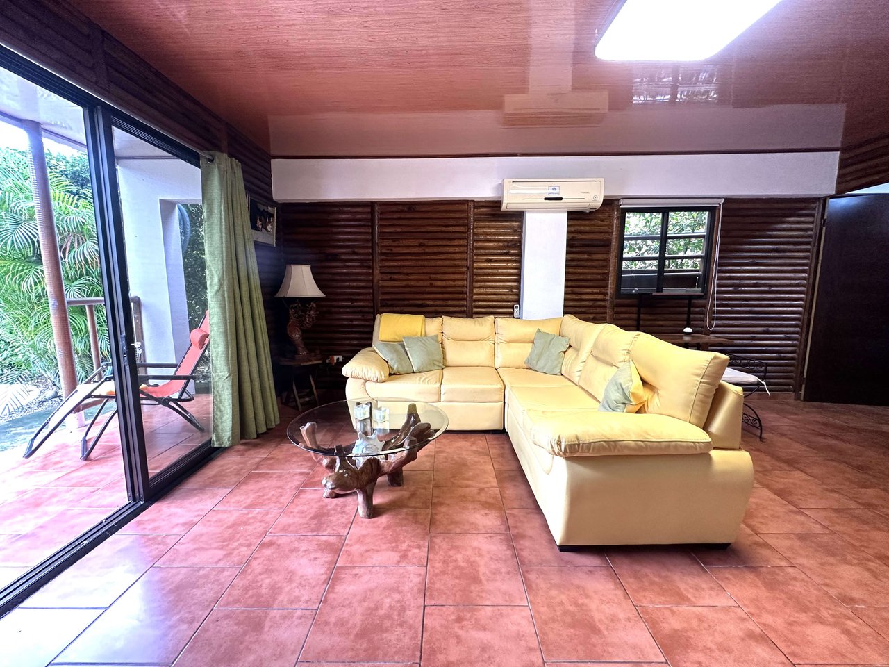 Lovely 2 Bedroom Home in Bahia Ballena, Uvita