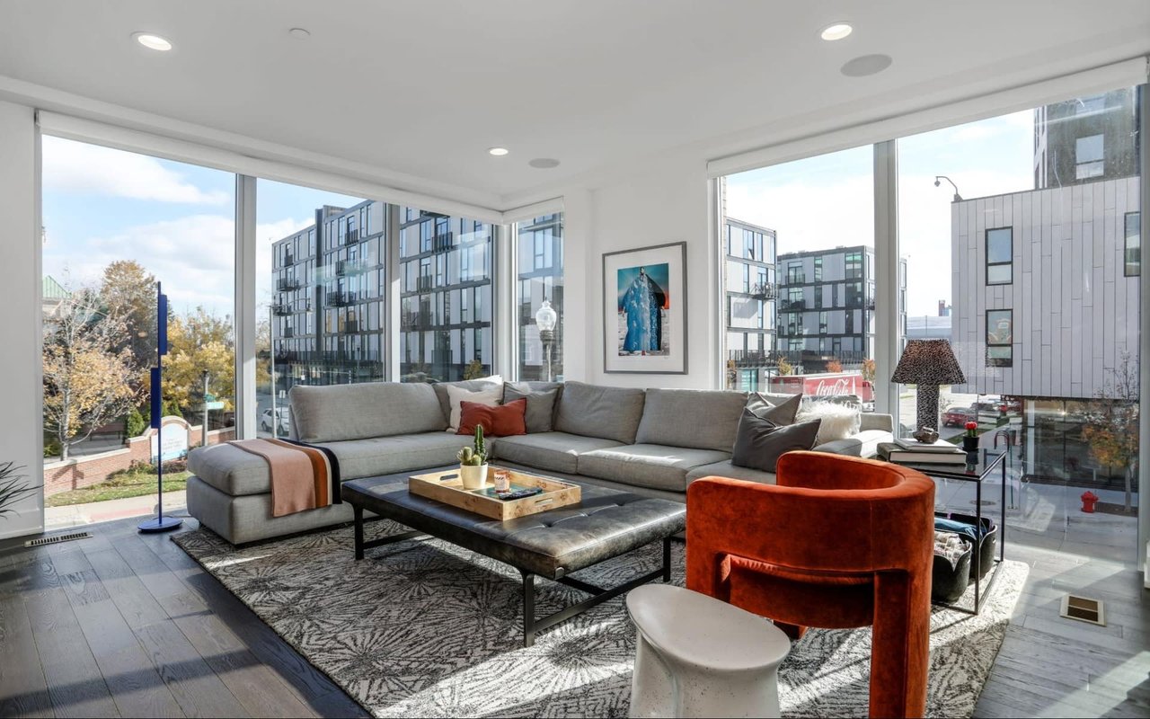 Detroit Condos: Urban Living in the Heart of the Motor City