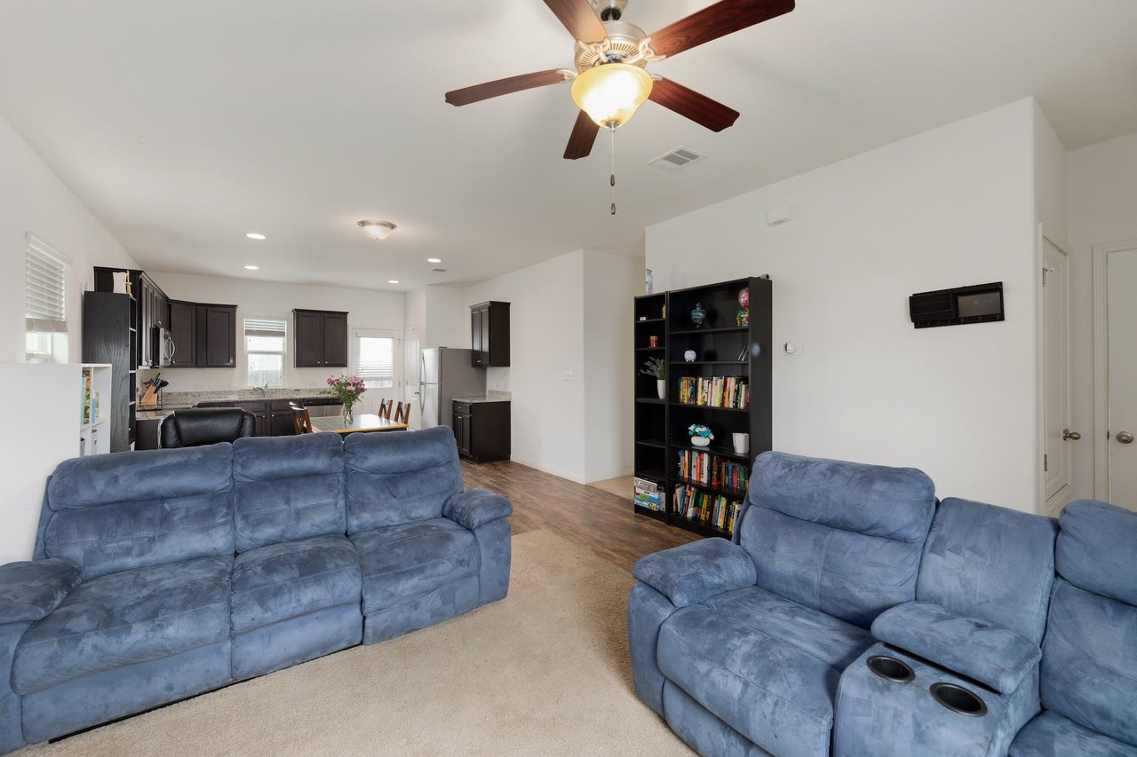 13912 Mark Christopher Way, Manor