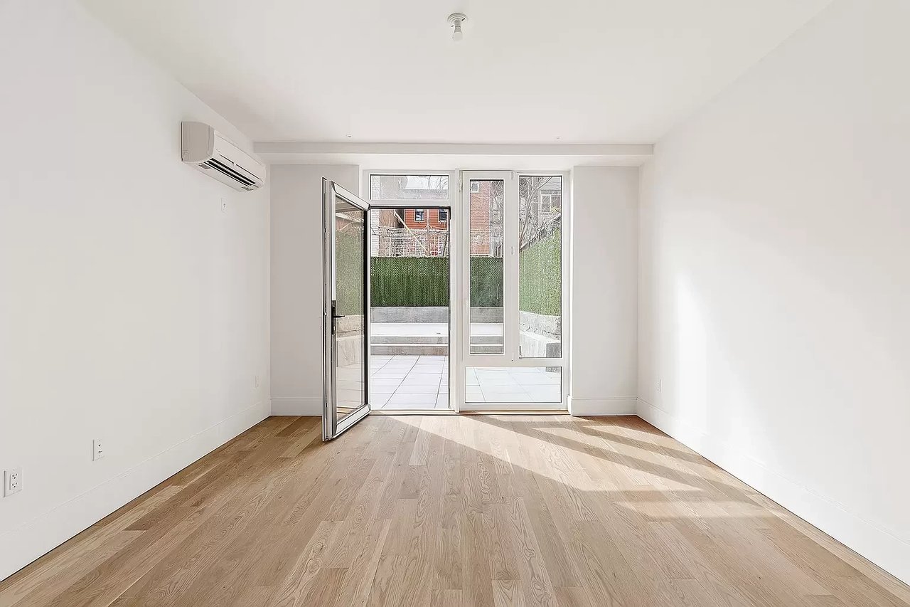 183 McGuinness Boulevard #1D