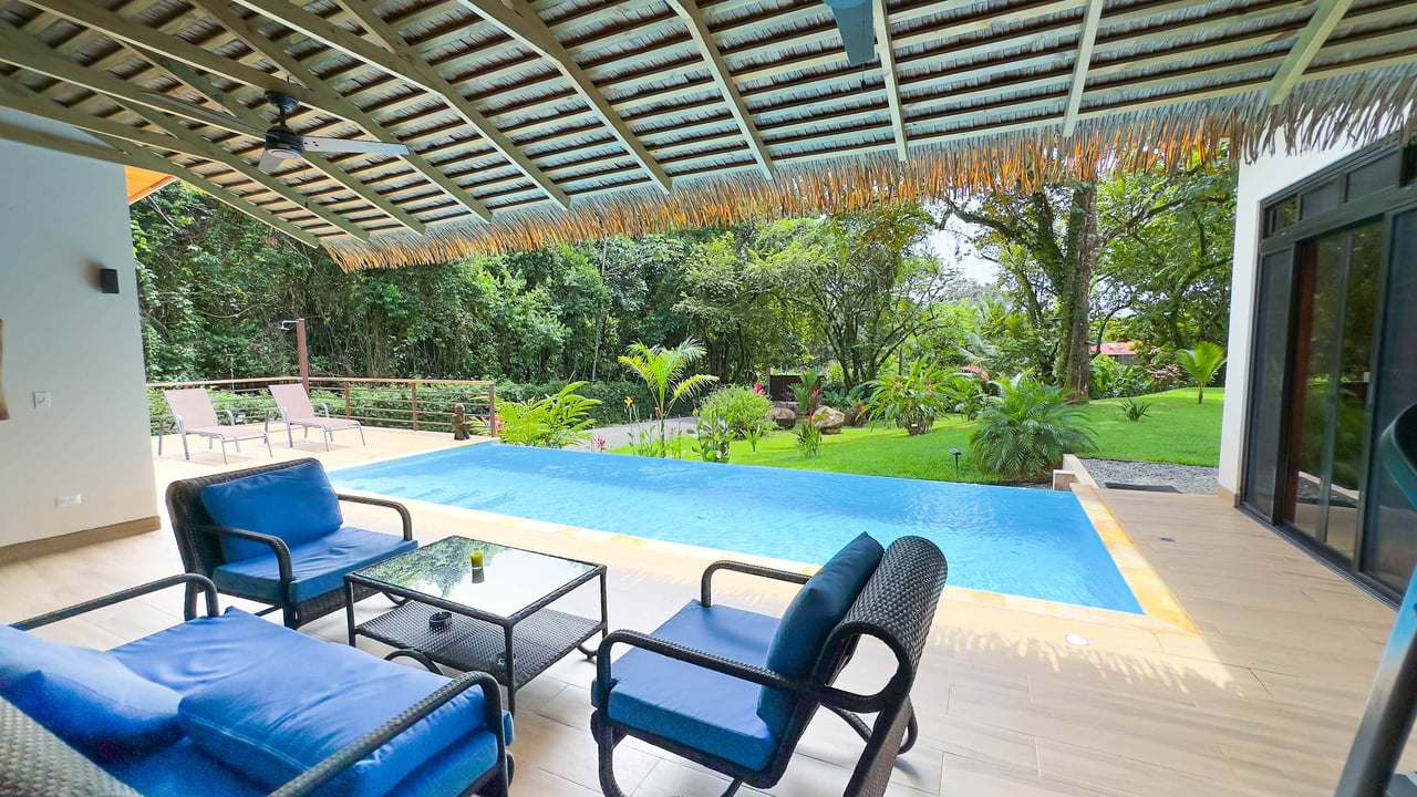 Casa La Paz: A Private Oasis of Luxury and Adventure in the Heart of Ojochal!