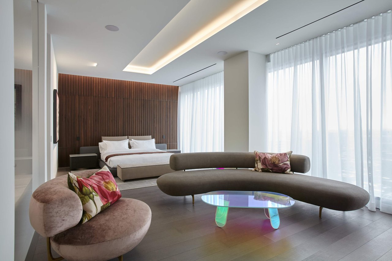The Ritz Carlton Residences of Toronto - Half Floor 