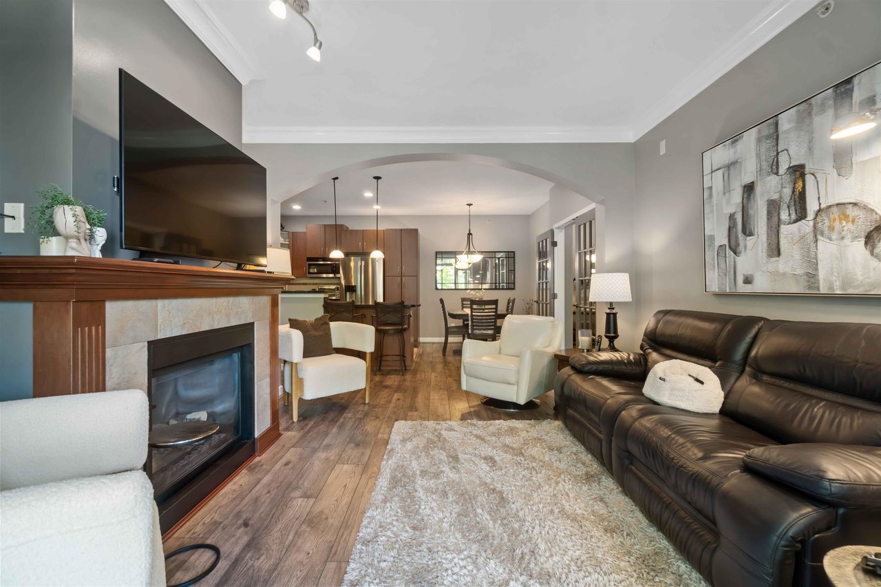 318-990 Adair Ave