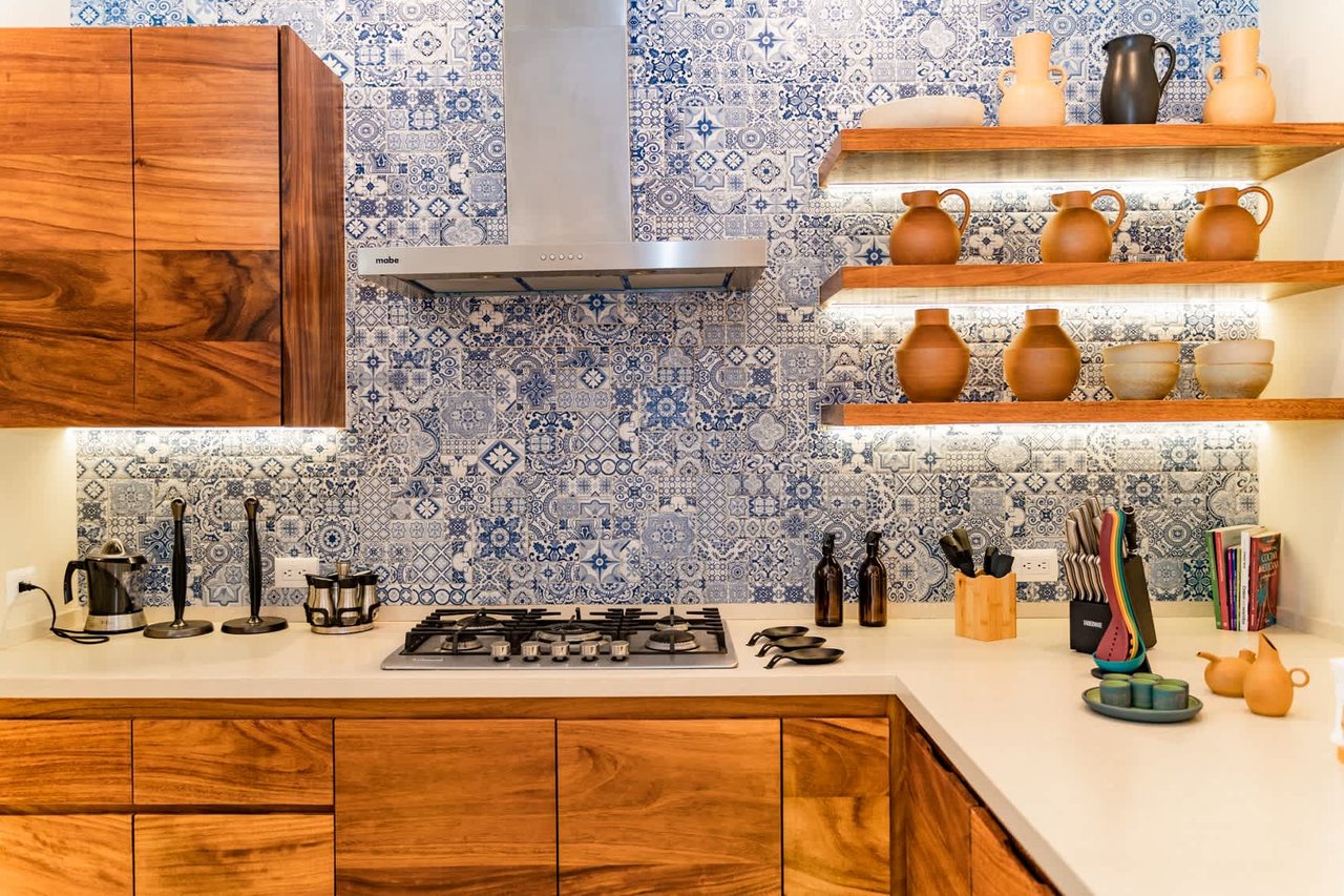 6 bedroom, Single Family Homes, Villa Sagrario, Montecito Beach Village
