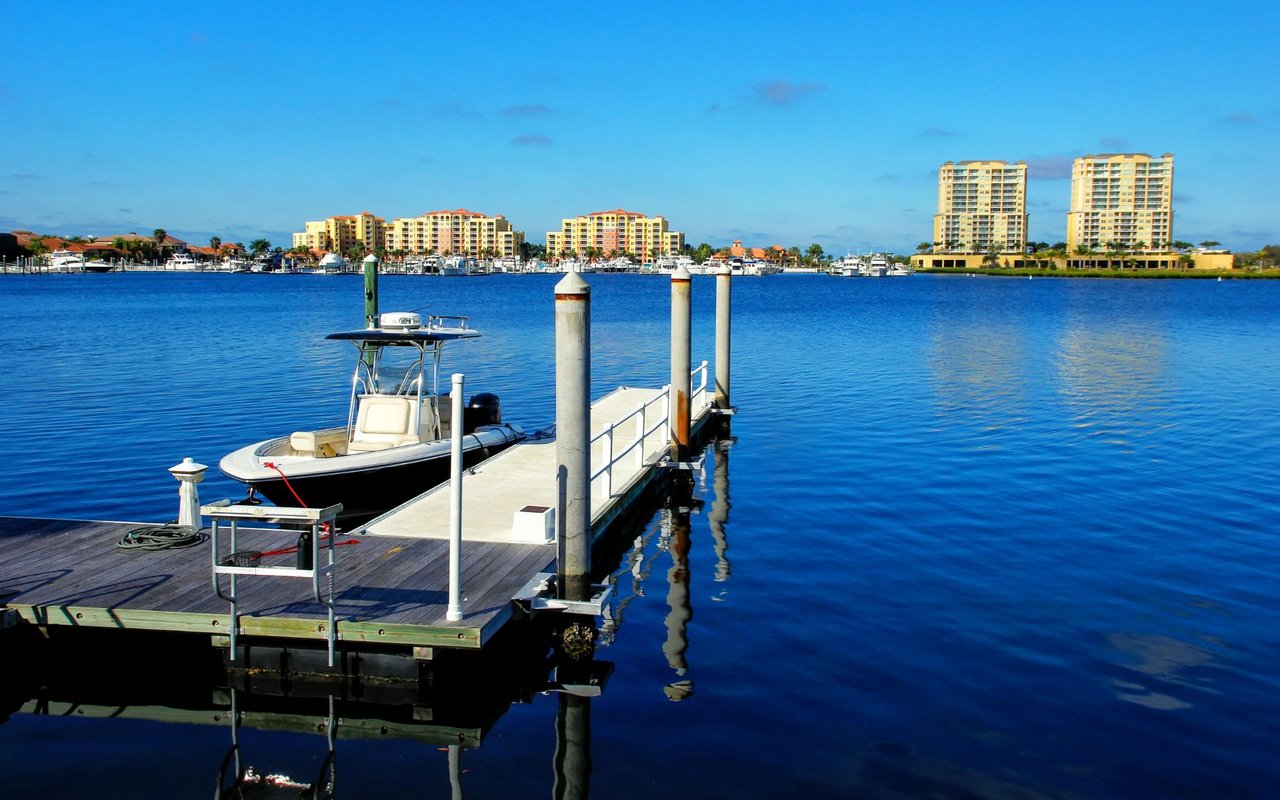 Real Estate Market Update: Sarasota & Bradenton as We Head Into the Holidays