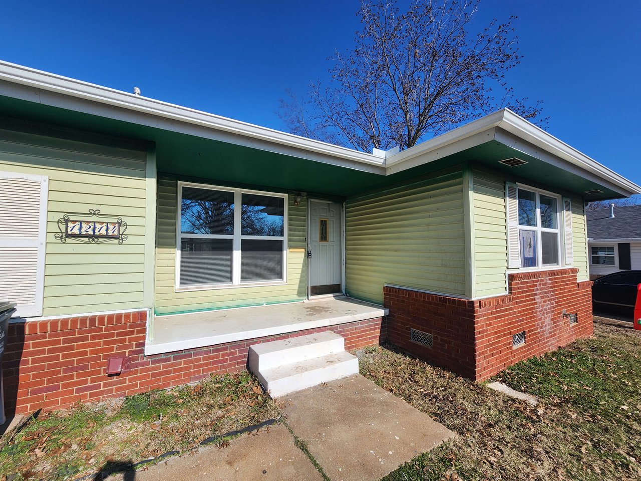 1214 Rose Dr.