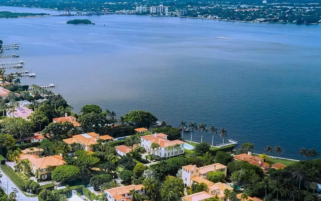4 Best Neighborhoods to Live in Palm Beach