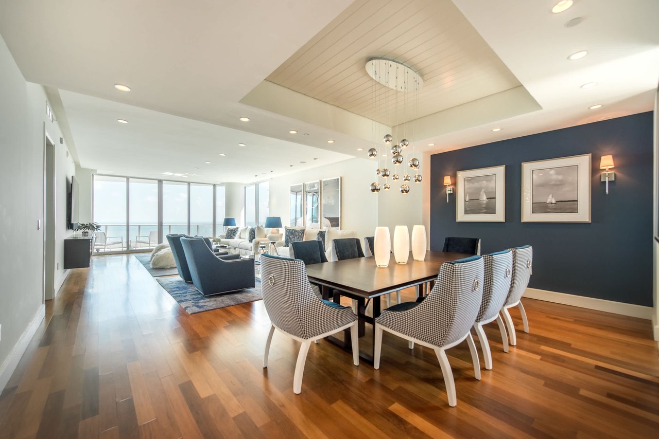 2627 S Bayshore Drive #2202